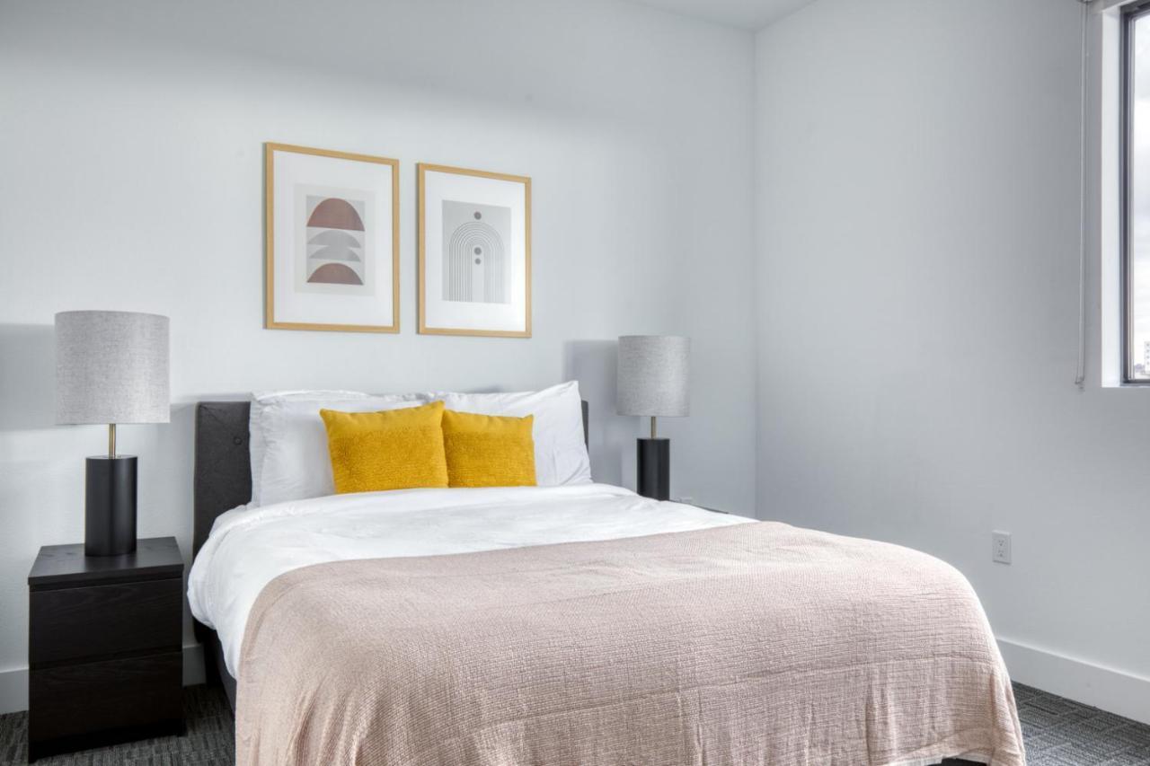 Culver 3br W Pool Gym Wd Near Bars Lax-969